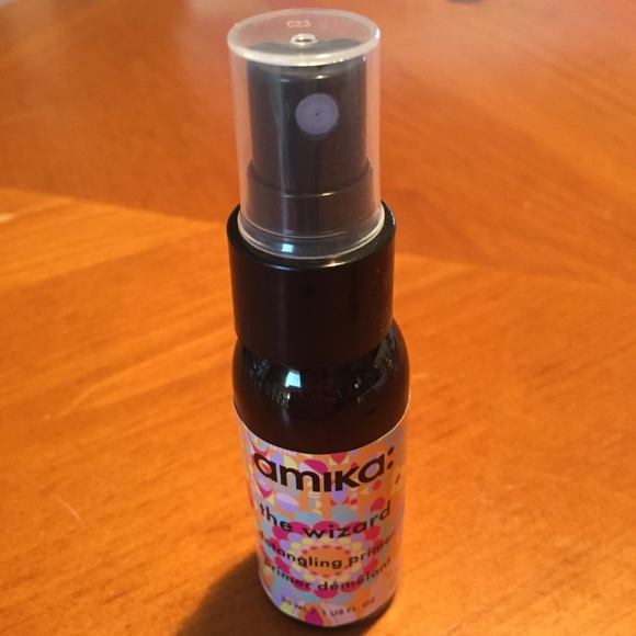 Amika The Wizard Detangling Primer - Picture 2 of 6